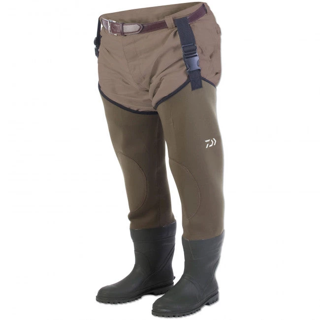 Clearance Daiwa Endura Neoprene Thigh Waders 3 Clearance Daiwa Endura Neoprene Thigh Waders